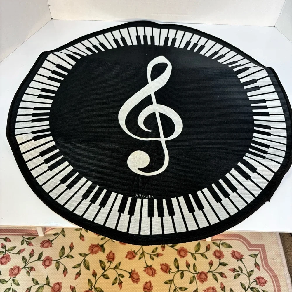 Black and White Piano Key Round Rug